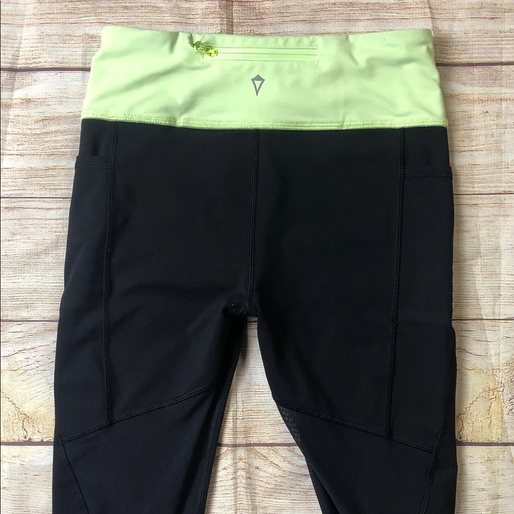 Ivivva‎ Neon Green and Black Kids Leggings 💜